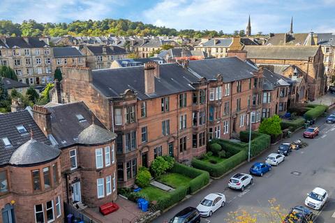 2 bedroom flat for sale, Dixon Avenue, Glasgow G42