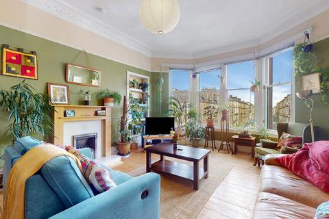 2 bedroom flat for sale, Dixon Avenue, Glasgow G42