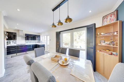 3 bedroom semi-detached house for sale, Charterhouse Road, Orpington