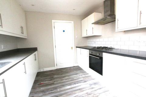 5 bedroom detached house to rent, Uxbridge
