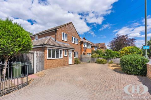 3 bedroom detached house for sale, Fordbridge Road, Ashford