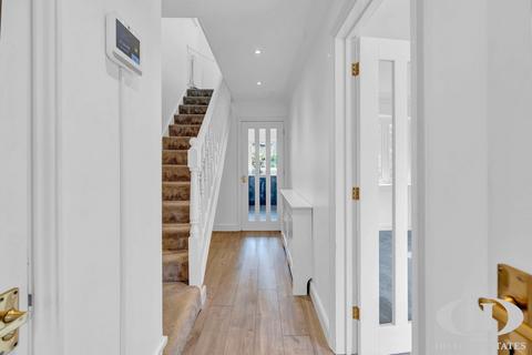 3 bedroom detached house for sale, Fordbridge Road, Ashford
