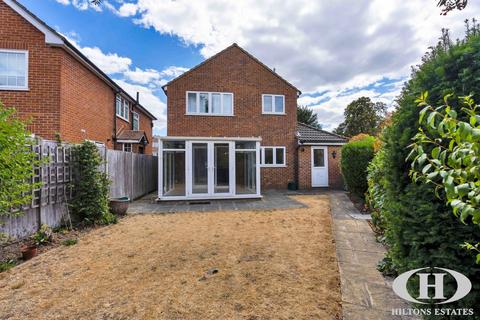 3 bedroom detached house for sale, Fordbridge Road, Ashford