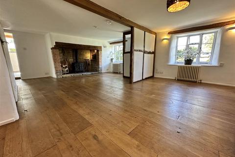 3 bedroom house to rent, Church Street, Taunton TA3