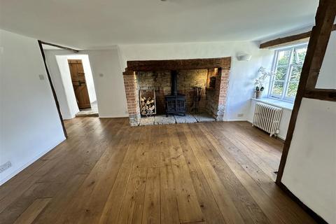 3 bedroom house to rent, Church Street, Taunton TA3