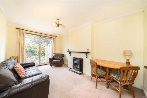 2 bedroom maisonette for sale, Colomb Street, London SE10