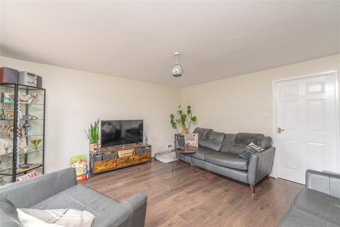 3 bedroom end of terrace house for sale, Alemoor Crescent, Edinburgh EH7