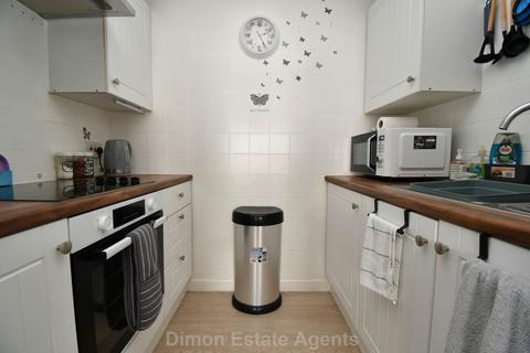1 bedroom retirement property for sale, Homefort House, Stoke Road, Gosport
