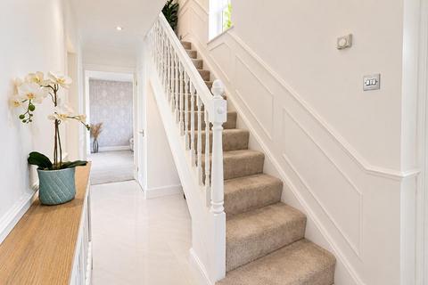 4 bedroom detached house for sale, Luton LU2