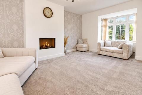 4 bedroom detached house for sale, Luton LU2