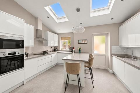 4 bedroom terraced house for sale, Myrtle Gardens, Hanwell, London, W7 3JQ