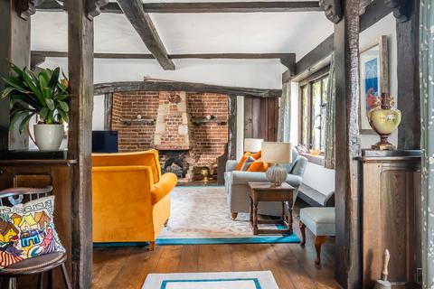 4 bedroom detached house for sale, Dome Hill, Caterham, Surrey, CR3