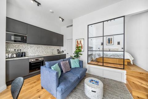 Studio to rent, Coleherne Road, Earls Court, London, SW10