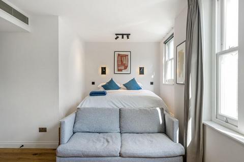 Studio to rent, Coleherne Road, Earls Court, London, SW10