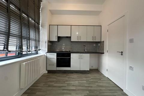 Studio to rent, Frog Island, Leicester LE3