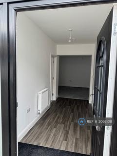 3 bedroom semi-detached house to rent, The Chapel, Cheddar, BS27