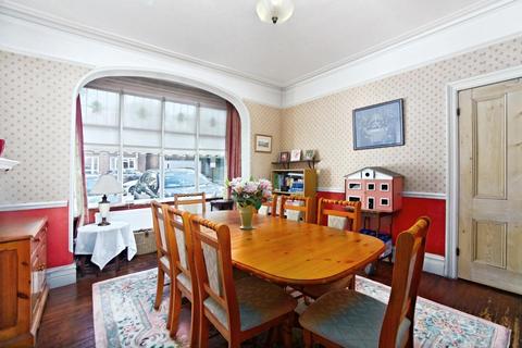 4 bedroom semi-detached house for sale, Mayfield Road, South Croydon, CR2