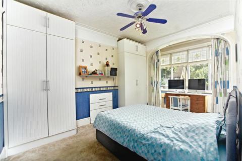 4 bedroom semi-detached house for sale, Mayfield Road, South Croydon, CR2