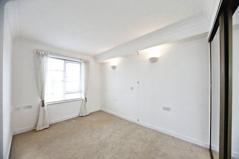 undefined, Brighton Road, South Croydon, CR2