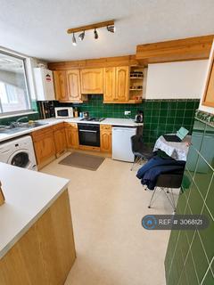 2 bedroom flat to rent, Shire House, London, EC1Y