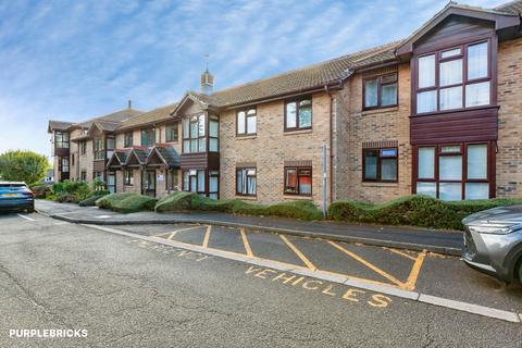 2 bedroom retirement property for sale, St. Christophers Gardens, Ascot, SL5
