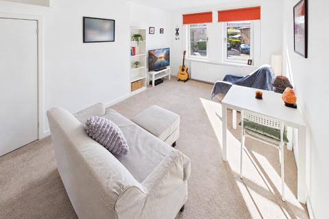 2 bedroom flat to rent, Stenhouse Cottages, Stenhouse, Edinburgh, EH11