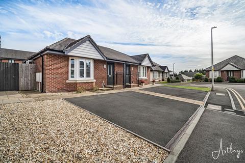 2 bedroom semi-detached bungalow for sale, Coed Cae Bach, Cwmrhydyceirw, SA6