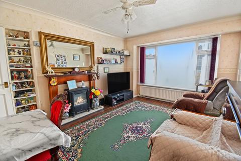 2 bedroom semi-detached bungalow for sale, Harewood Road, Bedford, MK42