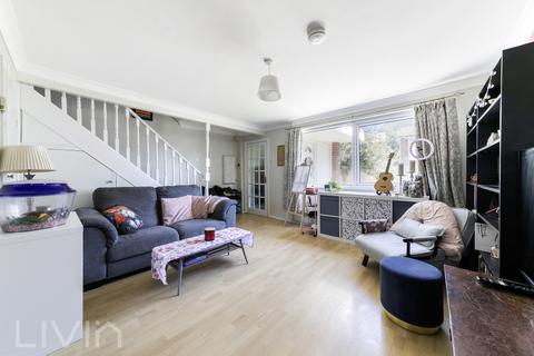 undefined, South Croydon CR2