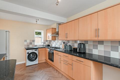 3 bedroom terraced house for sale, Kexby Avenue, York, YO10