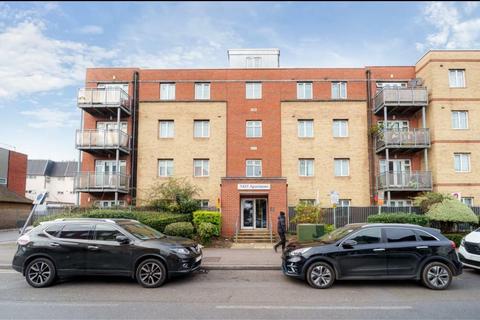 undefined, Wexham Road, Slough, SL1