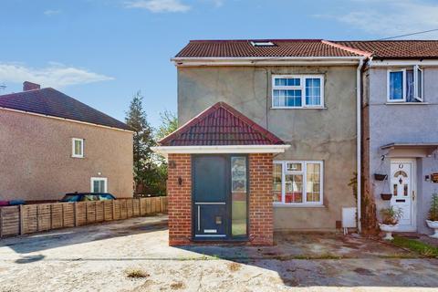 4 bedroom semi-detached house for sale, Waterbeach Road, Slough