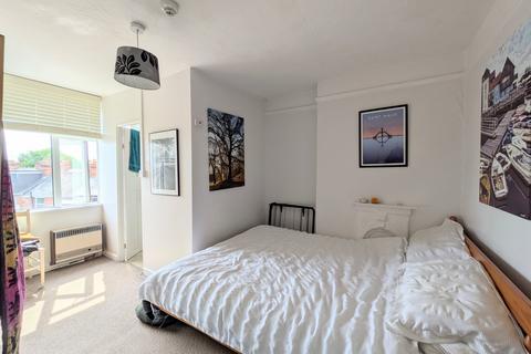 3 bedroom terraced house for sale, 77 Old Tiverton Road, Exeter, Devon EX4 6NG