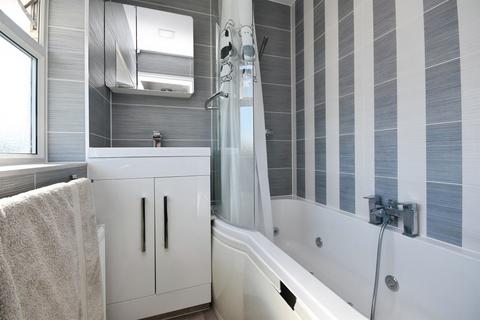2 bedroom end of terrace house for sale, Stuart Close, Pilgrims Hatch, BRENTWOOD