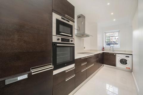 3 bedroom flat for sale, Prince Albert Road, London NW8