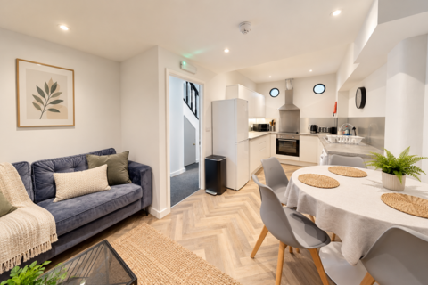 4 bedroom house to rent, Old Market Street, Bristol BS2