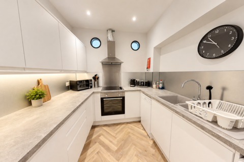 4 bedroom house to rent, Old Market Street, Bristol BS2
