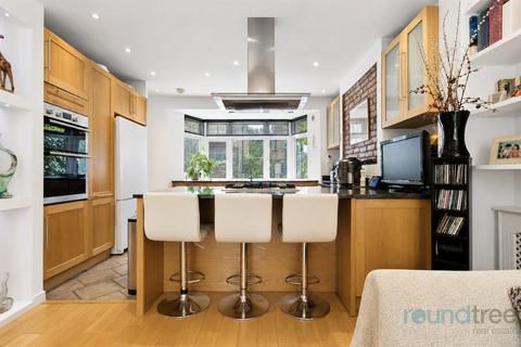 5 bedroom house for sale, Holders Hill Gardens, London, NW4