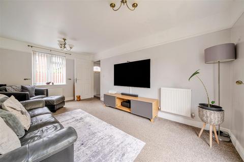 4 bedroom detached house for sale, Hulbert Close, Trowbridge BA14