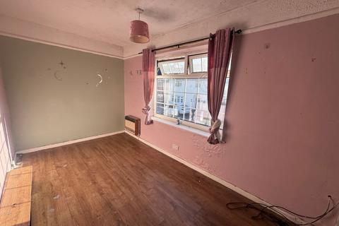3 bedroom townhouse for sale, 3 Parlow Road, Liverpool, Merseyside, L11 8LB