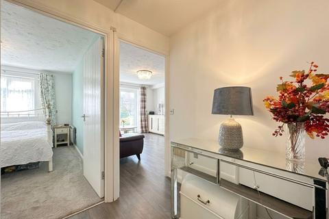 1 bedroom retirement property for sale, Outwood Common Road, Billericay CM11