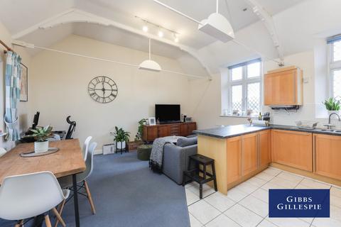 2 bedroom flat to rent, Whielden Street, Amersham, Buckinghamshire, HP7