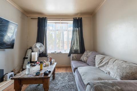 2 bedroom flat for sale, Grovehill Road, Beverley HU17