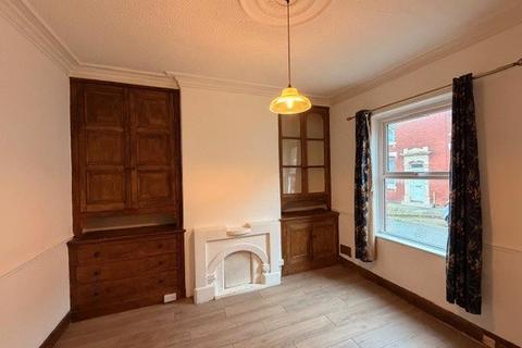 2 bedroom terraced house to rent, St. Andrews Road, Preston PR1