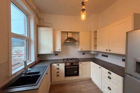 2 bedroom terraced house to rent, St. Andrews Road, Preston PR1