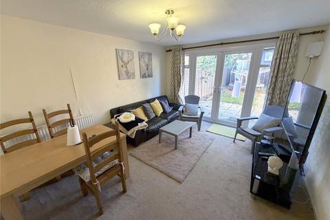 2 bedroom terraced house to rent, Charnwood Road, Uxbridge, UB10