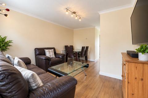 2 bedroom end of terrace house for sale, Alvington Manor View, Newport, PO30