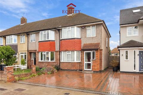 3 bedroom end of terrace house for sale, Baker Street, Enfield, EN1