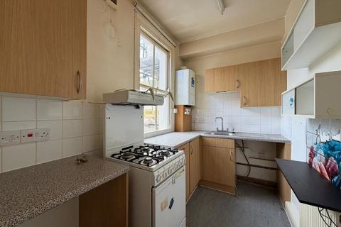 2 bedroom terraced house for sale, 68 Charteris Road, Kilburn, London, NW6 7EX