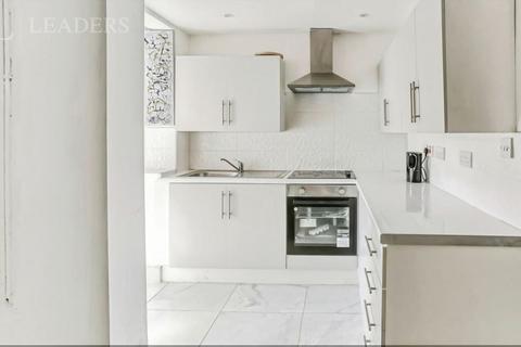 3 bedroom terraced house to rent, Leicester Street, DE22